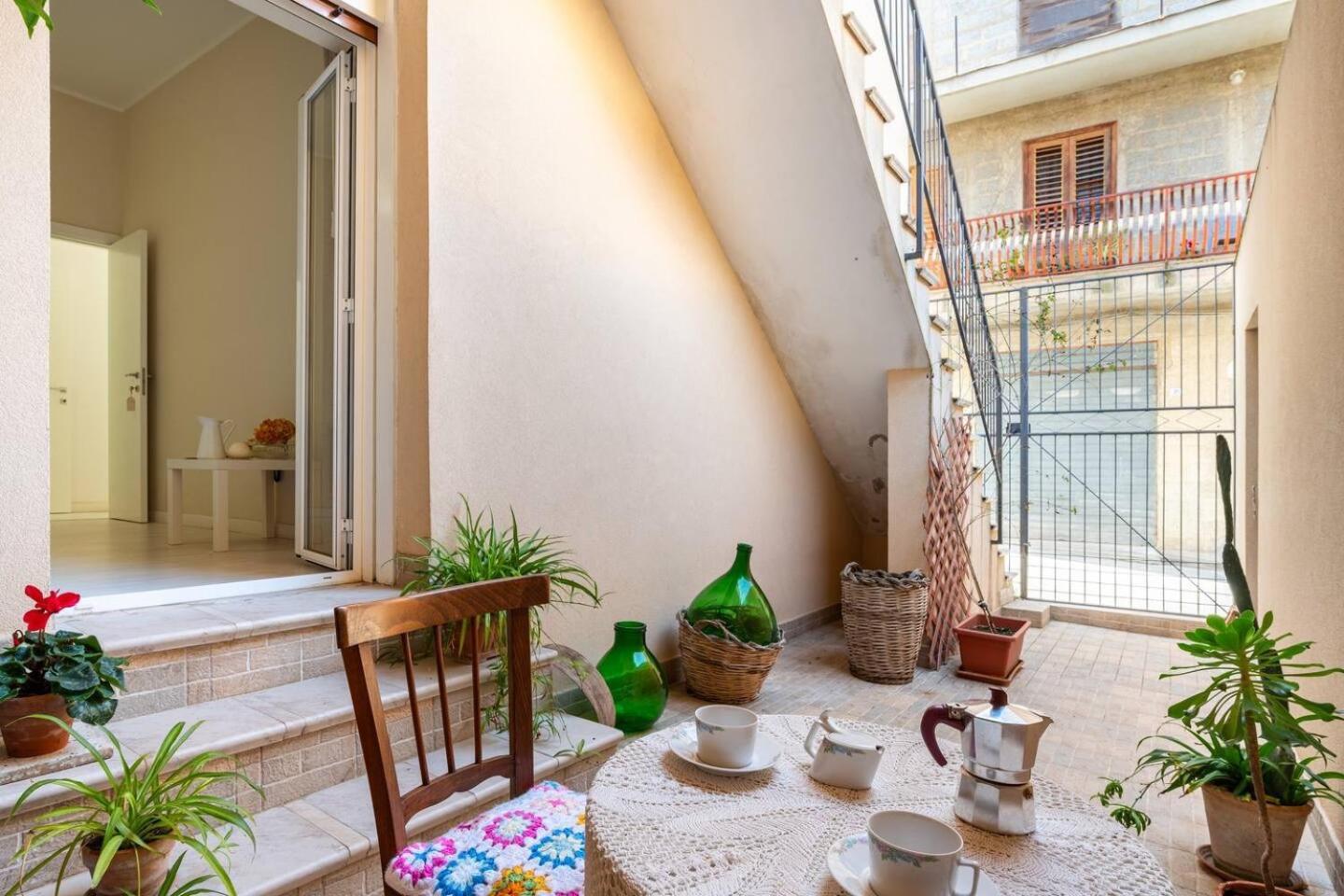 Casa Pinu Apartman San Michele di Ganzaria Kültér fotó